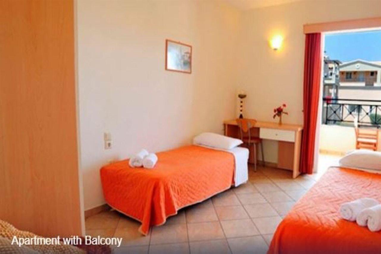 Thinalos Aparthotel Acharavi  Exterior foto