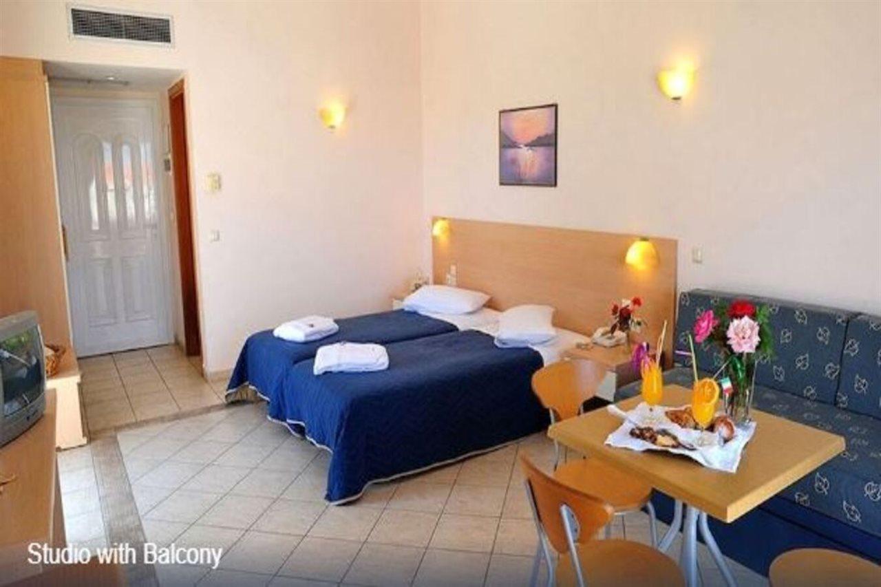 Thinalos Aparthotel Acharavi  Exterior foto