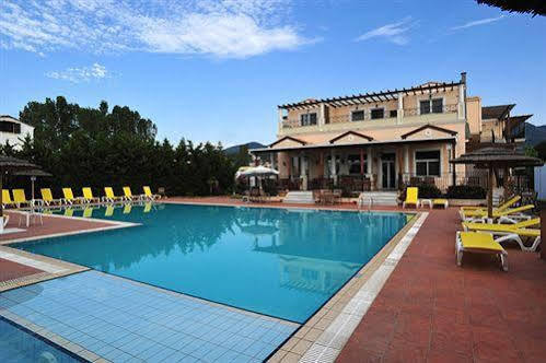 Thinalos Aparthotel Acharavi  Exterior foto